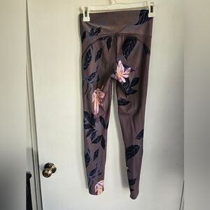 Maaji Active Leggings NWOT XS